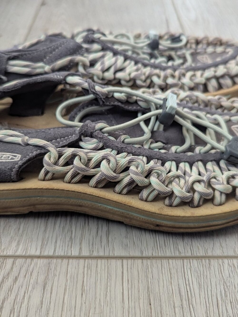 Uneek sandals size 6
